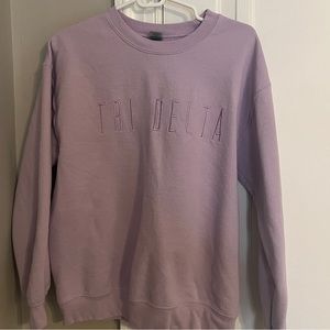 Gildan Heavy Blend Lilac Tri Delta Sweatshirt